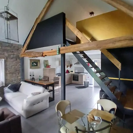 Le Charme Des Pierres Et Wellness 4* Ohey