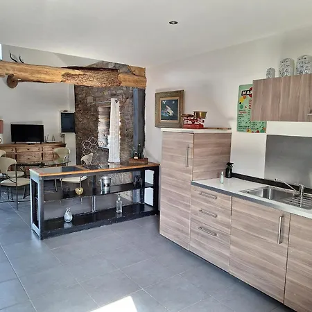 Le Charme Des Pierres Et Wellness Ohey