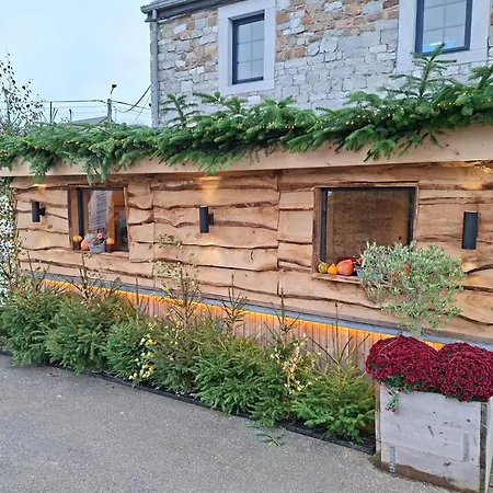 Le Charme Des Pierres Et Wellness Affittacamere